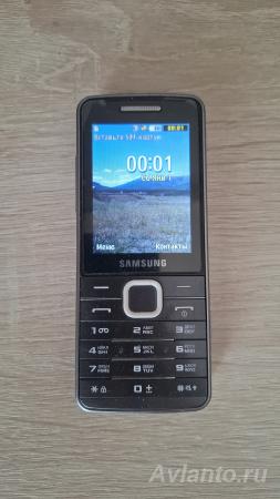 Продам телефон Samsung GT-S5610
